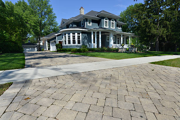 Reliable Suamico, WI Driveway Pavers Solutions